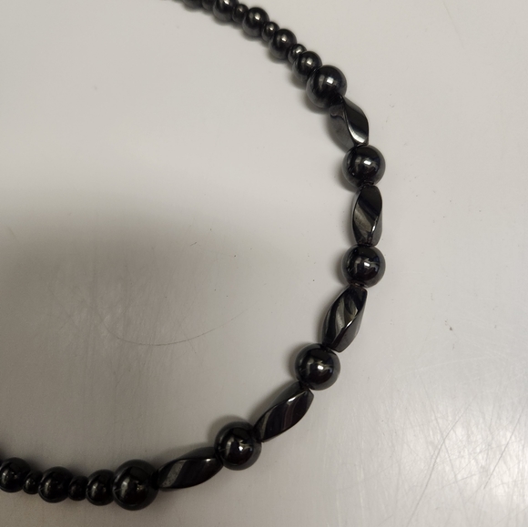 Necklace-Magnetic Therapy Jewelry (Unisex) - Picture 2 of 7